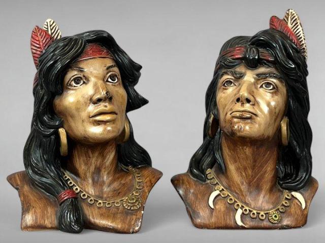 Mid-20th Century Native American Chalkware Bookends Mid-20th Century Native American Chalkware Bookends