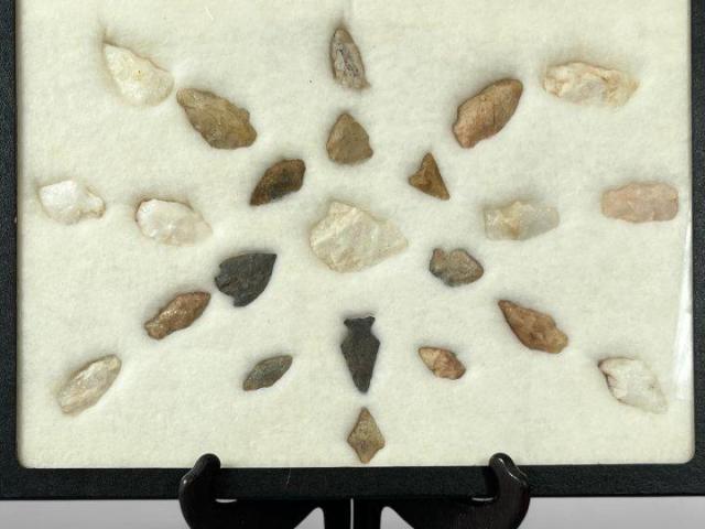23 Native American Arrowheads — Pre-Columbian, Private Collector Provenance, Sold As-Is 23 Native American Arrowheads — Pre-Columbian, Private Collector Provenance, Sold As-Is
