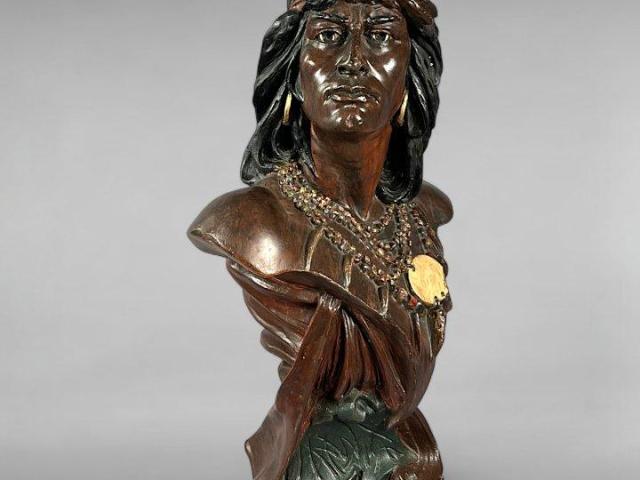 Early 20th-Century Hiawatha Tobacco Store Chalkware Bust Early 20th-Century Hiawatha Tobacco Store Chalkware Bust